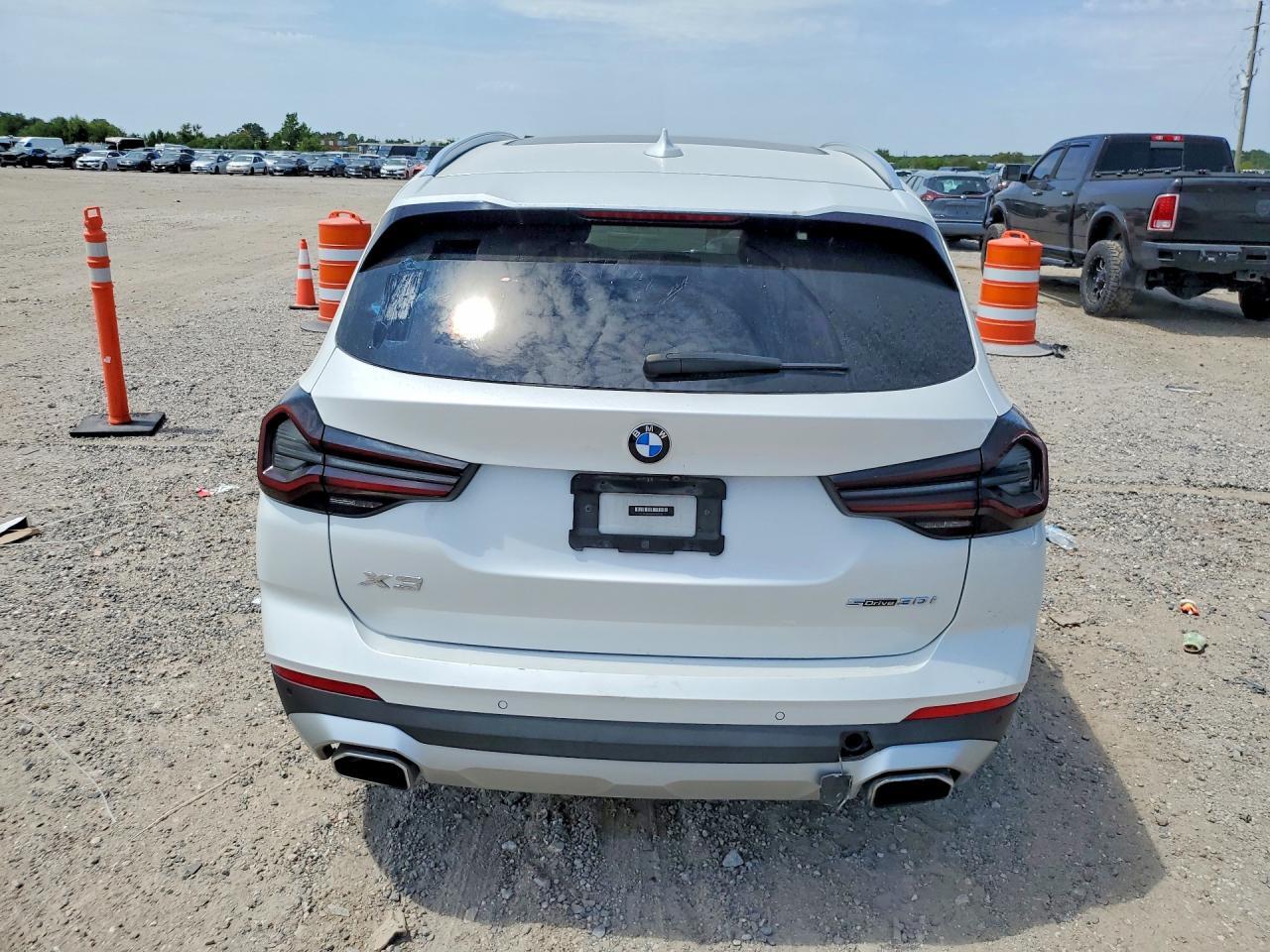 2023 BMW X3 SDRIVE30I — Фото 6 из 12
