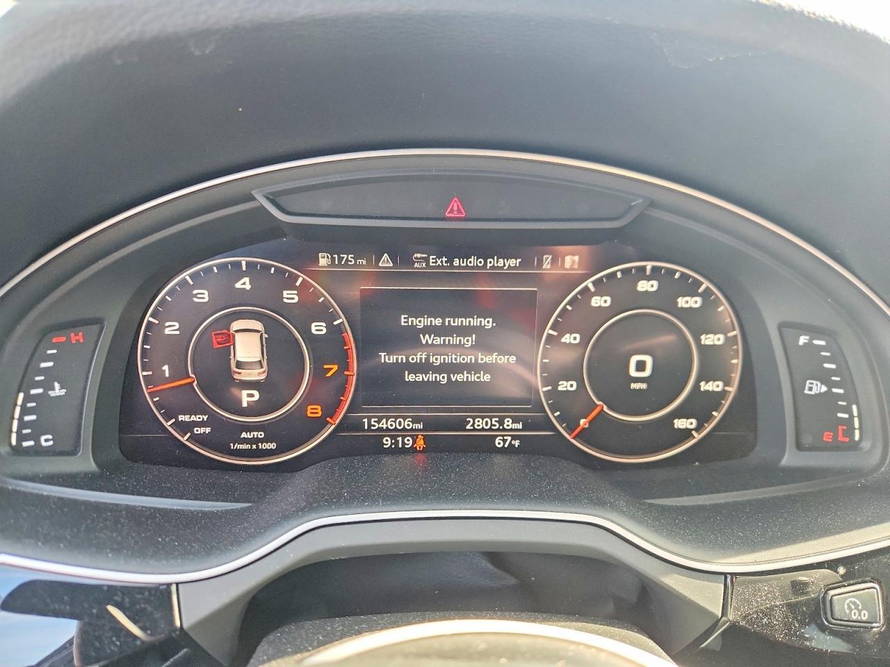 WA1LAAF71HD023872 2017 AUDI Q7 photo no. 9
