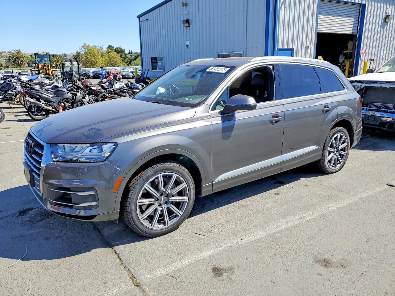 2019 AUDI Q7 WA1LAAF74KD020942