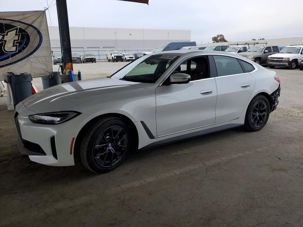 2022 BMW I4 WBY73AW09NFM79881