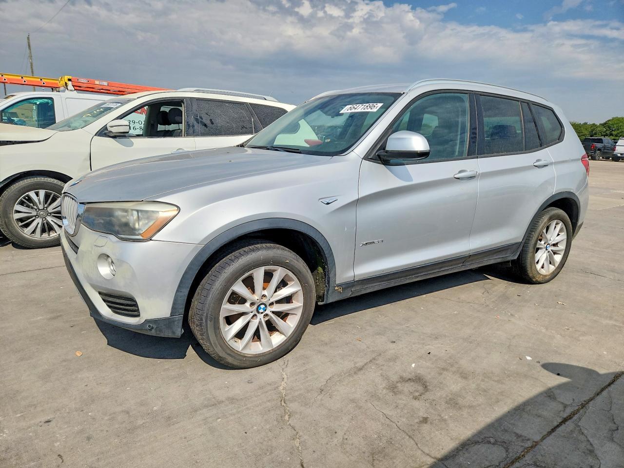 2016 BMW X3 5UXWX9C56G0D73301