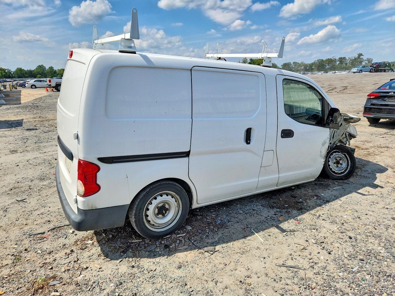 2015 CHEVROLET CITY EXPRESS LS — Фото 3 из 13