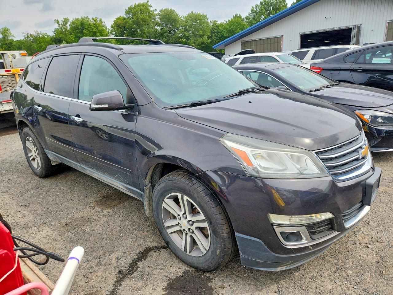 2017 CHEVROLET TRAVERSE LT — Фото 4 из 13