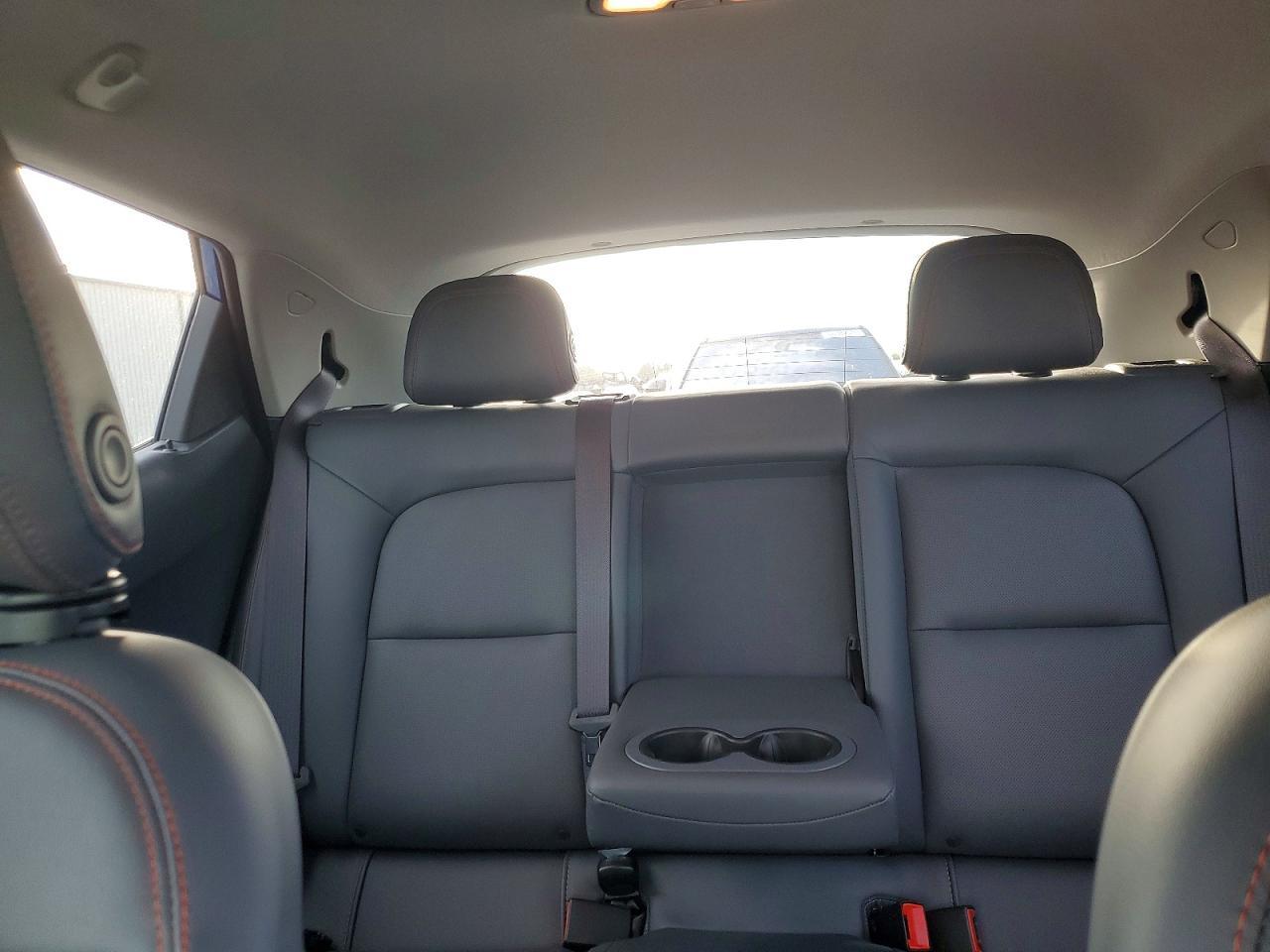 2017 CHEVROLET BOLT EV PREMIER — Фото 10 из 14