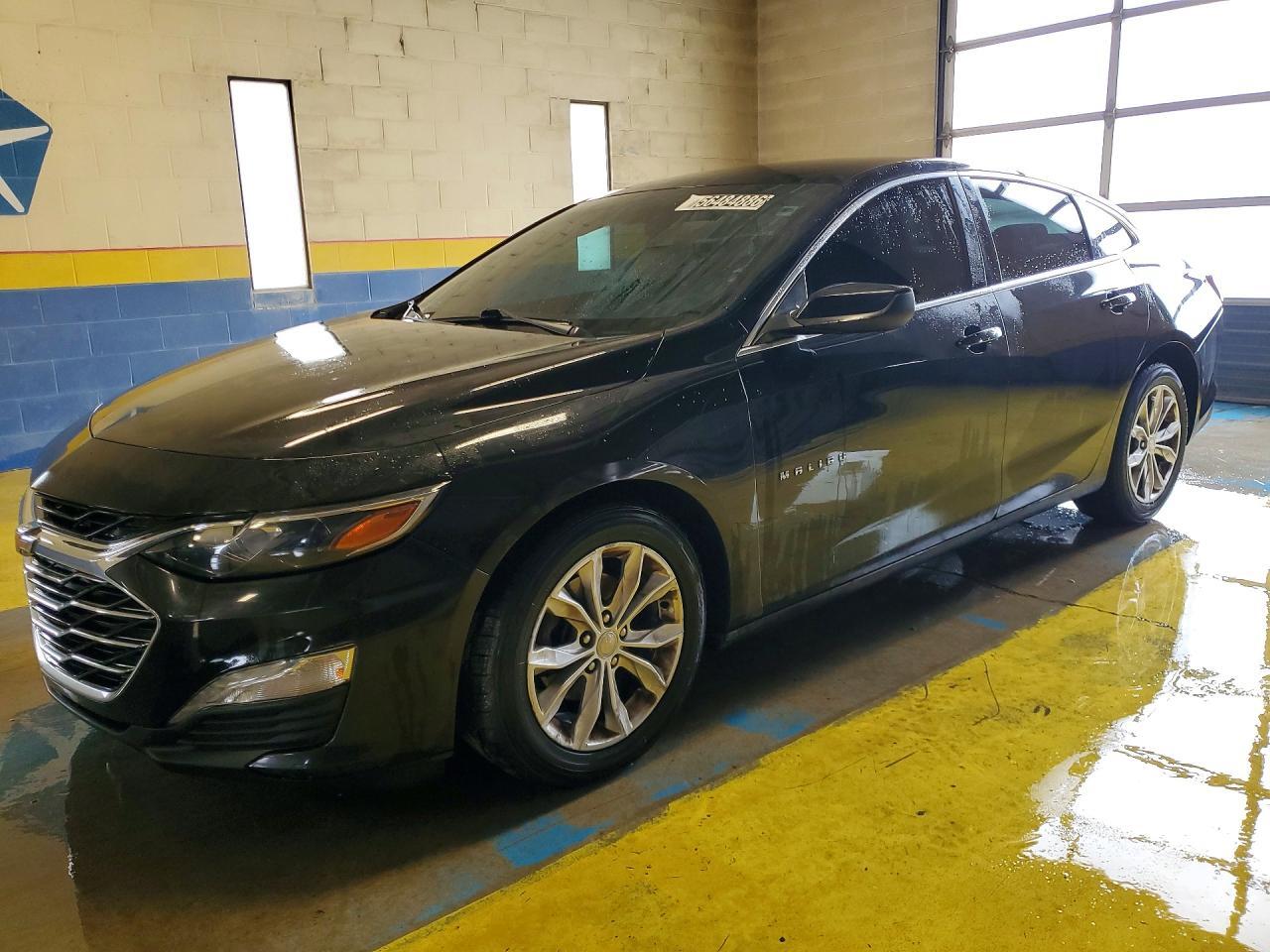 2019 CHEVROLET MALIBU 1G1ZD5ST8KF105426