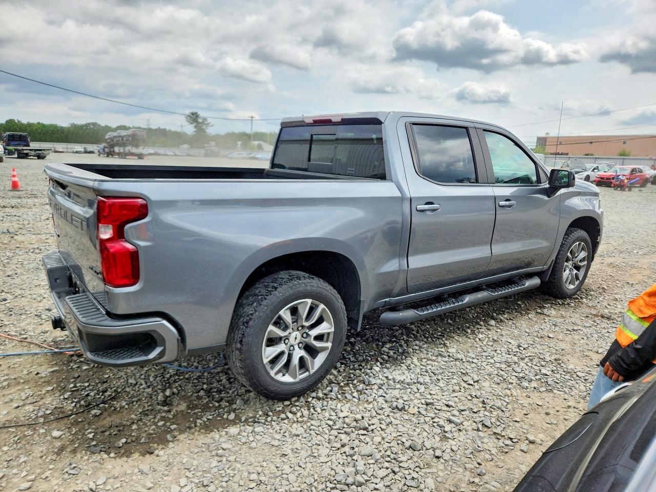 2022 CHEVROLET SILVERADO LTD K1500 RST — Фото 3 из 13