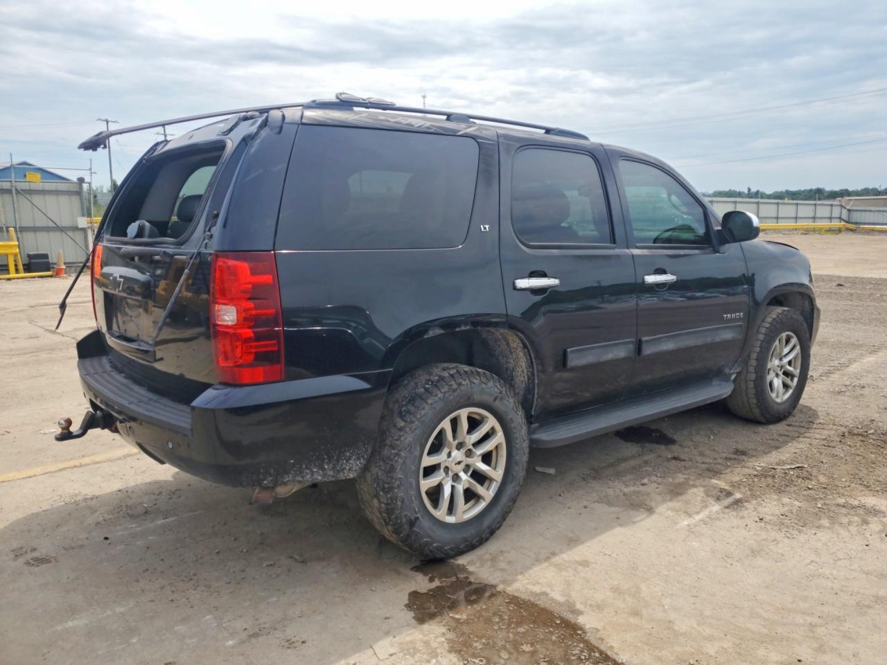 2013 CHEVROLET TAHOE K1500 LT — Фото 3 из 13