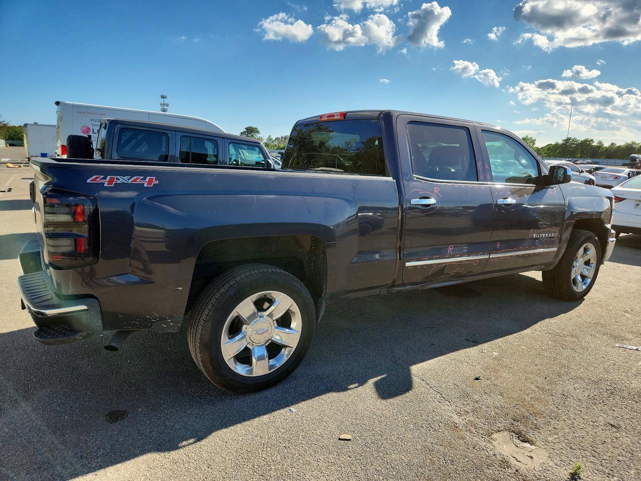 2014 CHEVROLET SILVERADO K1500 LTZ — Фото 3 из 12