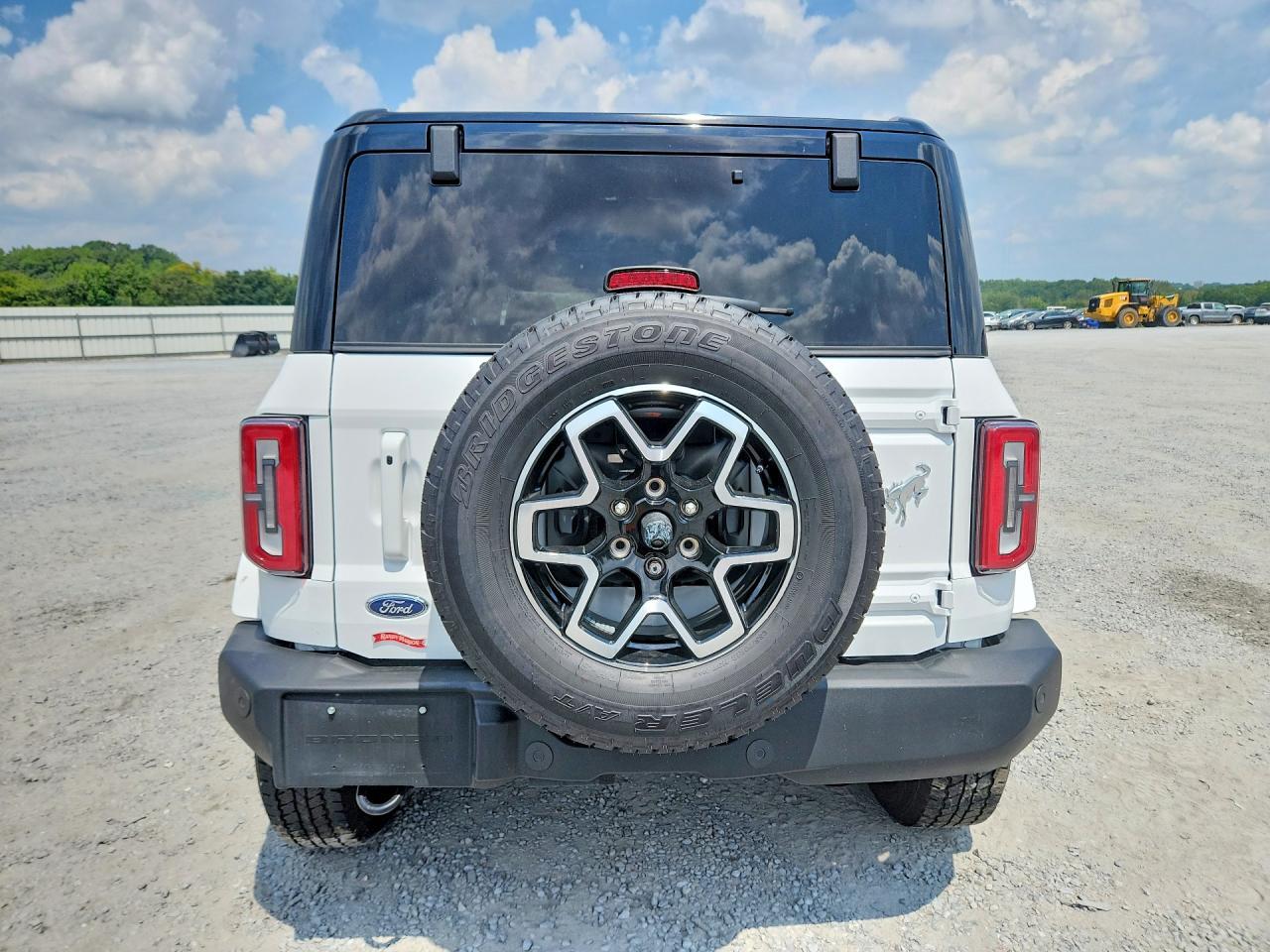 2025 FORD BRONCO OUTER BANKS — Фото 6 из 13