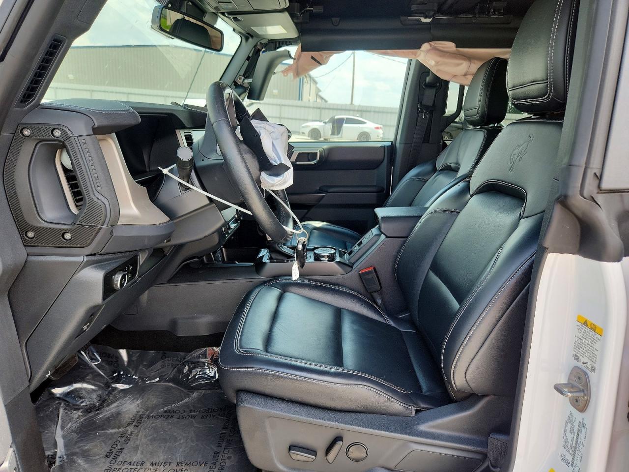 2025 FORD BRONCO OUTER BANKS — Фото 7 из 13