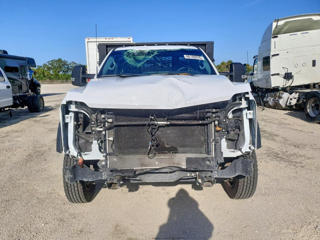 2024 FORD F550 SUPER DUTY — Фото 5 из 13