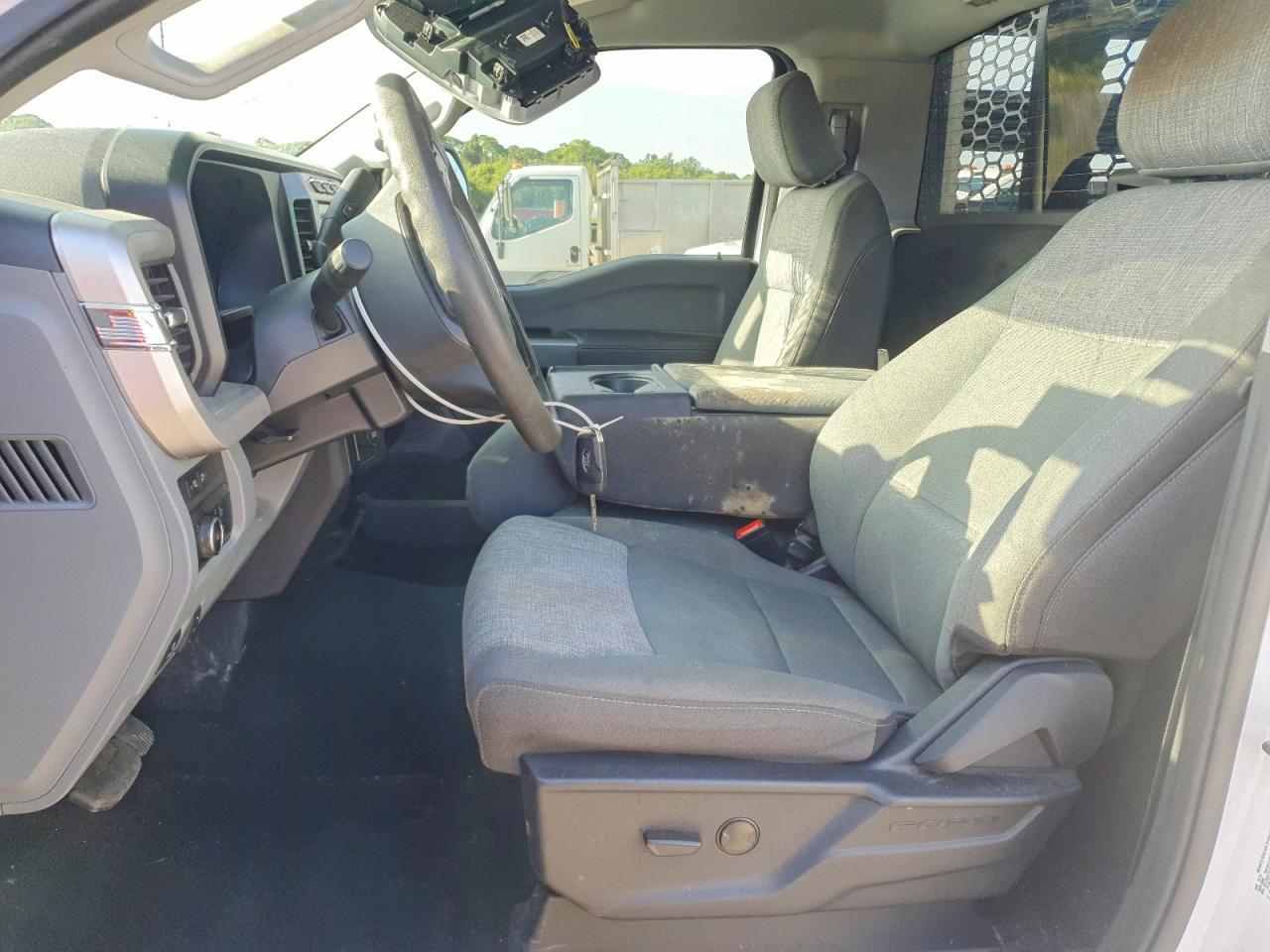 2024 FORD F550 SUPER DUTY — Фото 7 из 13