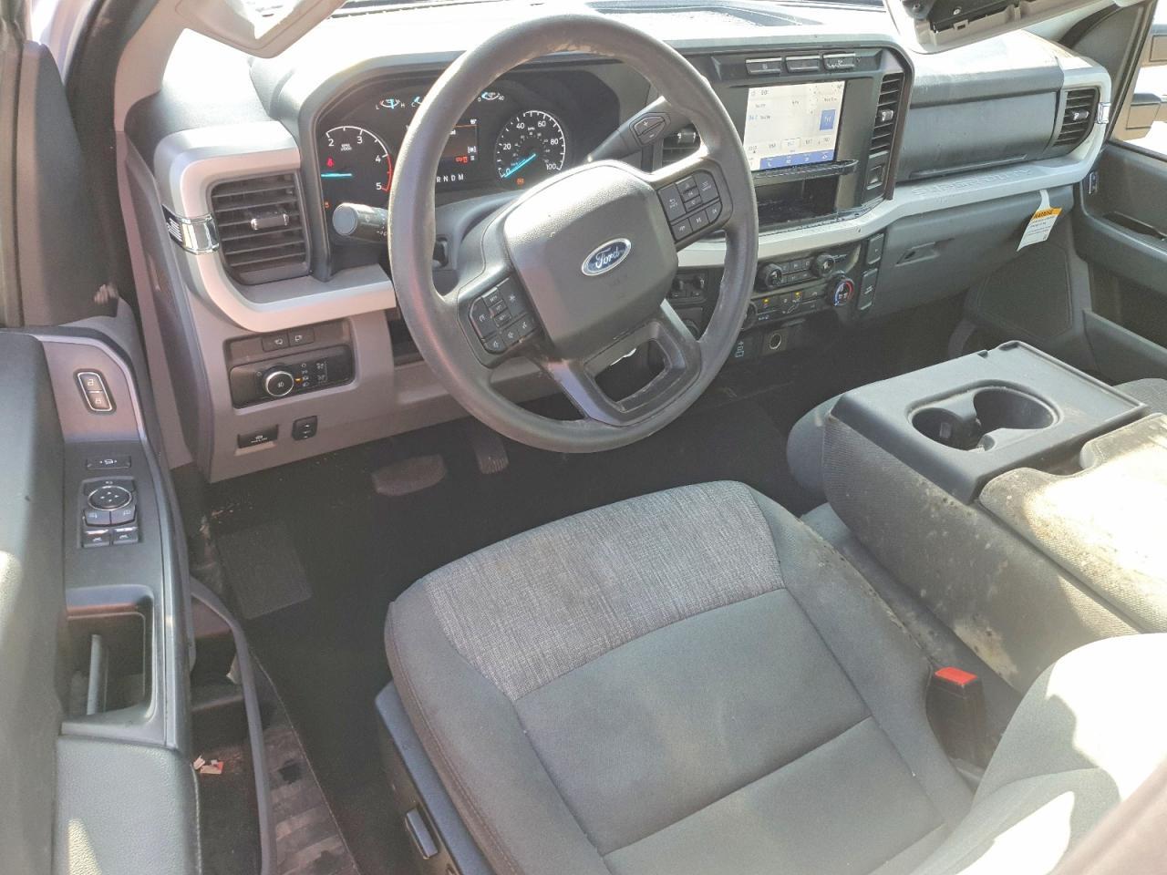 2024 FORD F550 SUPER DUTY — Фото 8 из 13