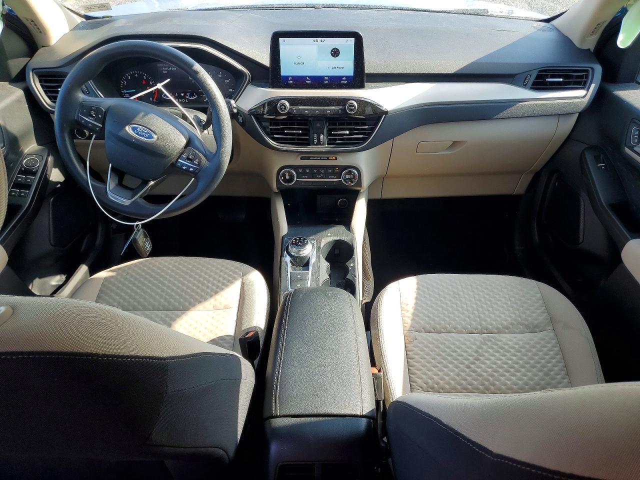 2020 FORD ESCAPE SE — Фото 8 из 13