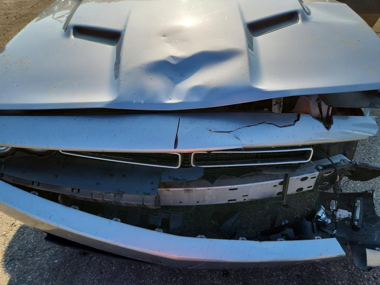 2016 DODGE CHALLENGER SXT — Фото 11 из 12