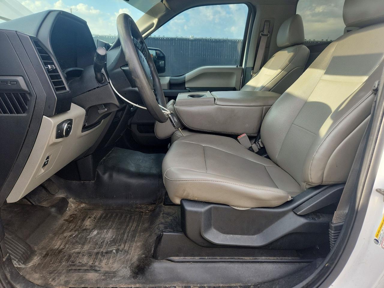 1FTMF1CB9LFA60718 2020 FORD F150 photo no. 7