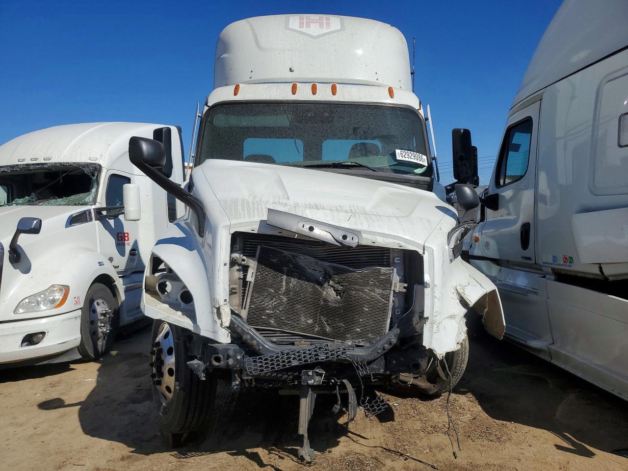 2023 FREIGHTLINER CASCADIA 116 SEMI TRUCK — Фото 5 из 12