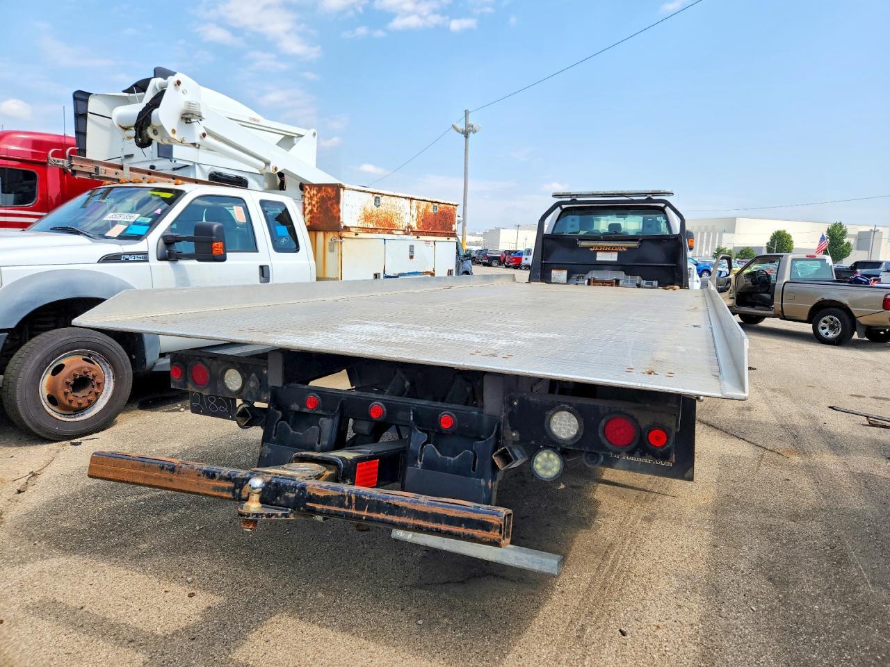 2021 FORD F650 SUPER - DELIVERY TRUCK — Фото 6 из 13