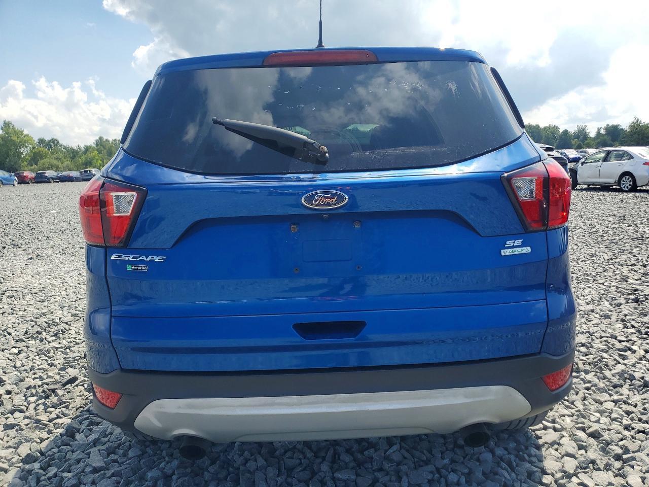 2019 FORD ESCAPE SE — Фото 6 из 13