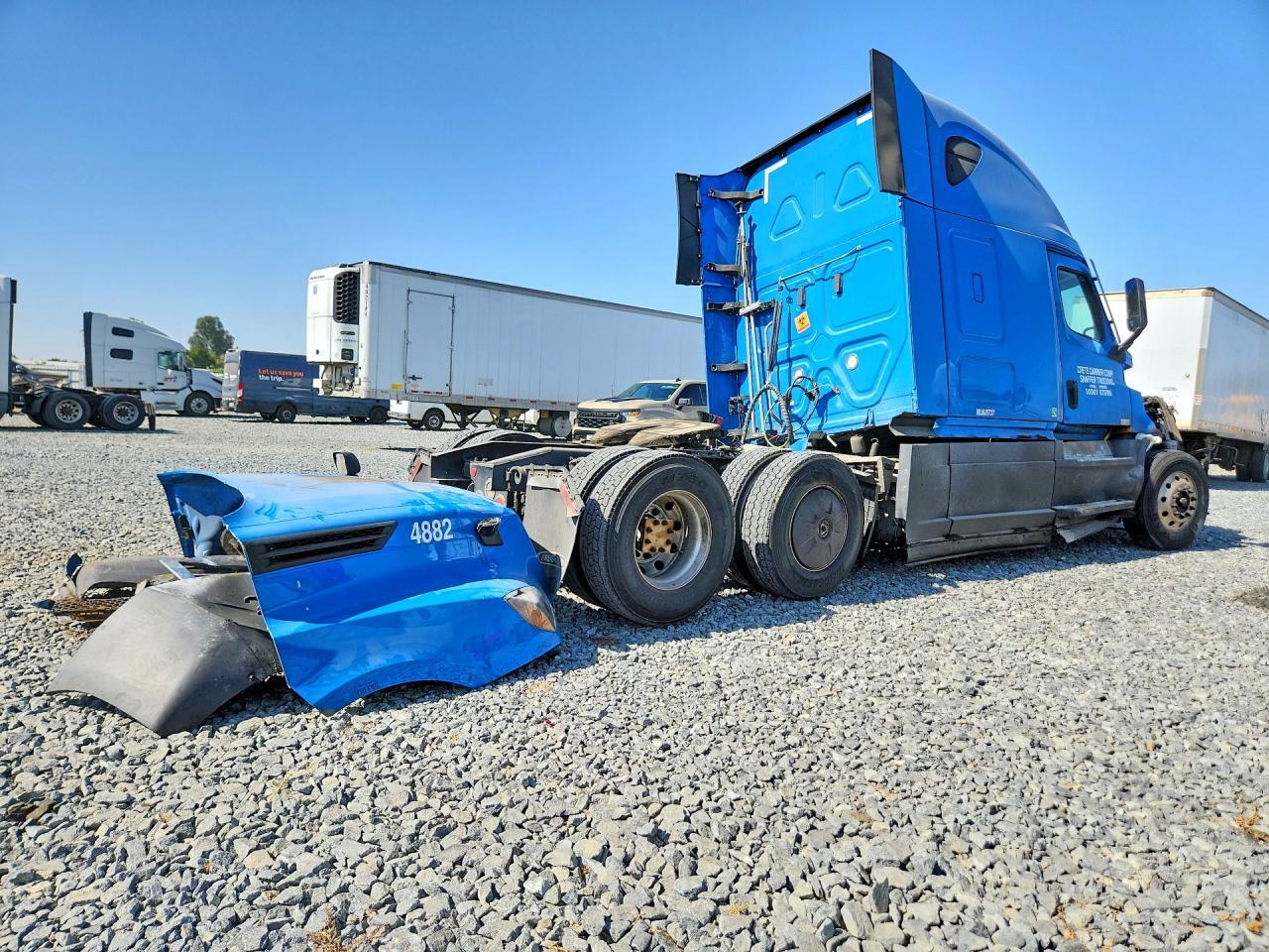 2021 FREIGHTLINER CASCADIA 1 - SEMI TRUCK — Фото 3 из 14