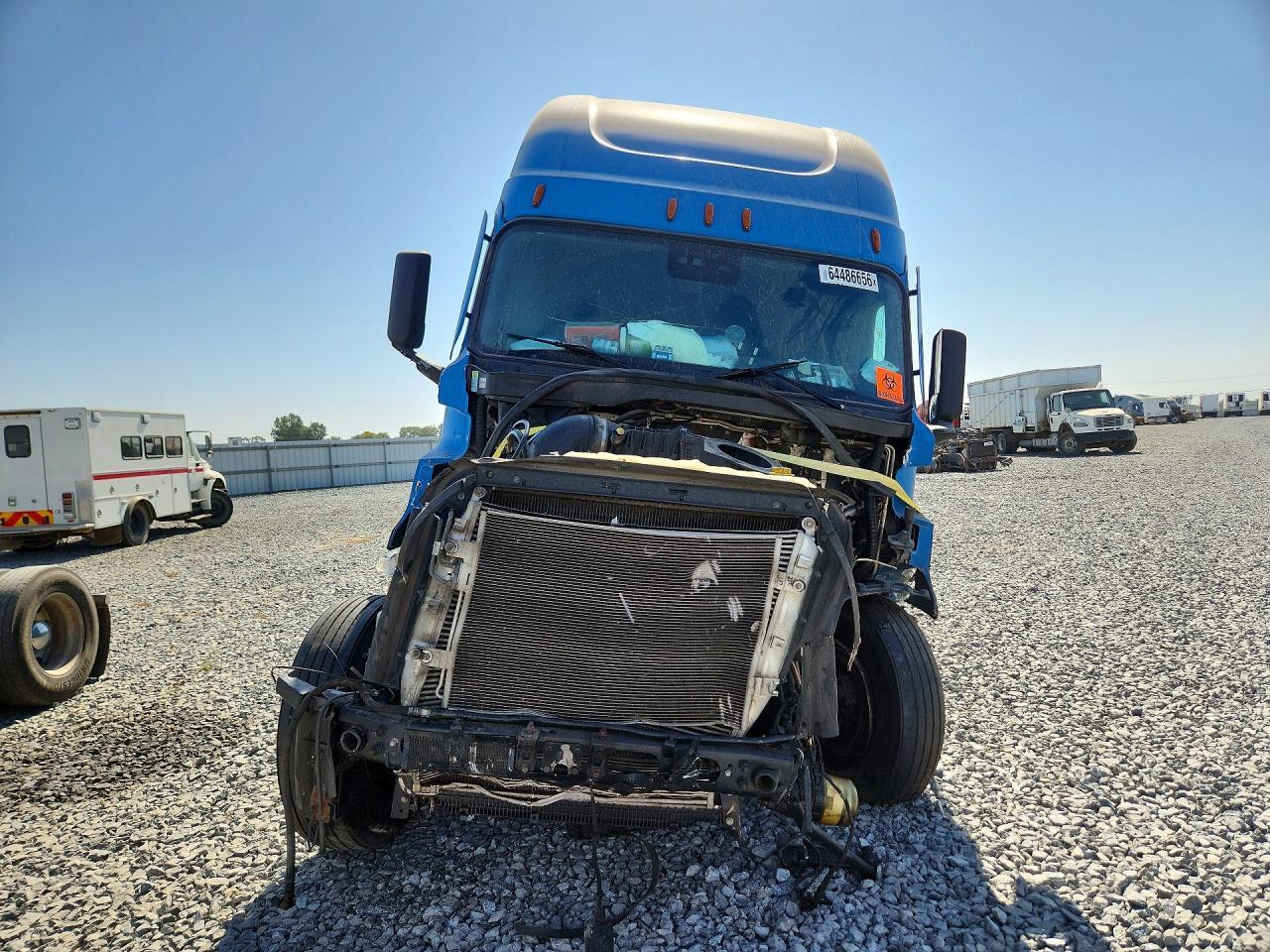 2021 FREIGHTLINER CASCADIA 1 - SEMI TRUCK — Фото 5 из 14