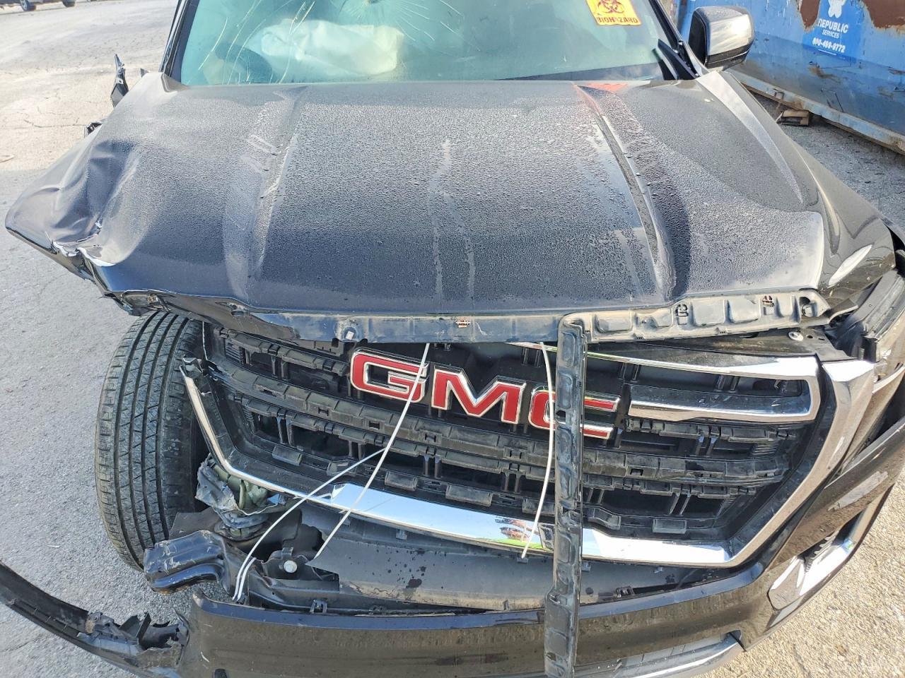 2021 GMC YUKON XL K1500 SLT — Фото 12 из 13