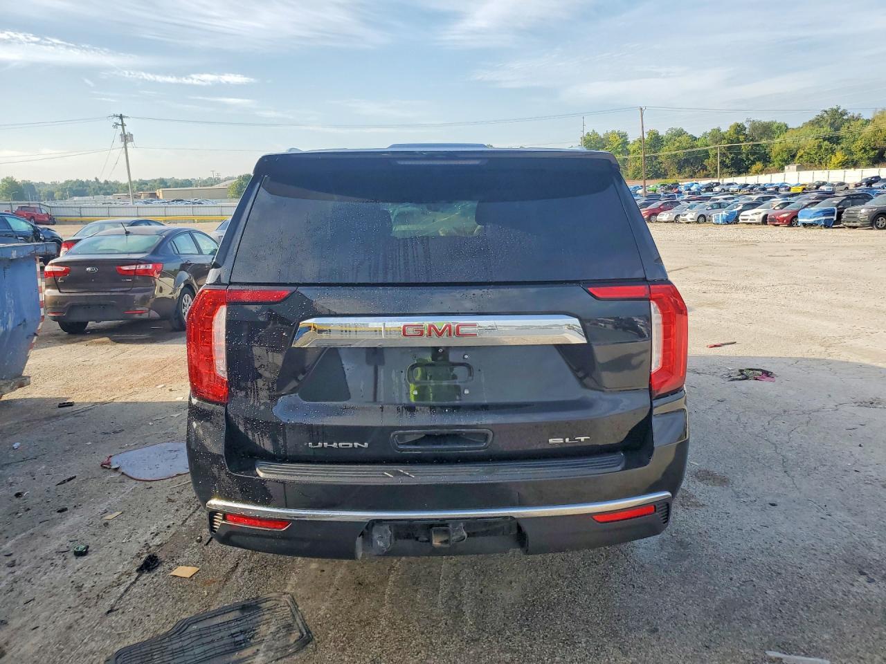 2021 GMC YUKON XL K1500 SLT — Фото 6 из 13