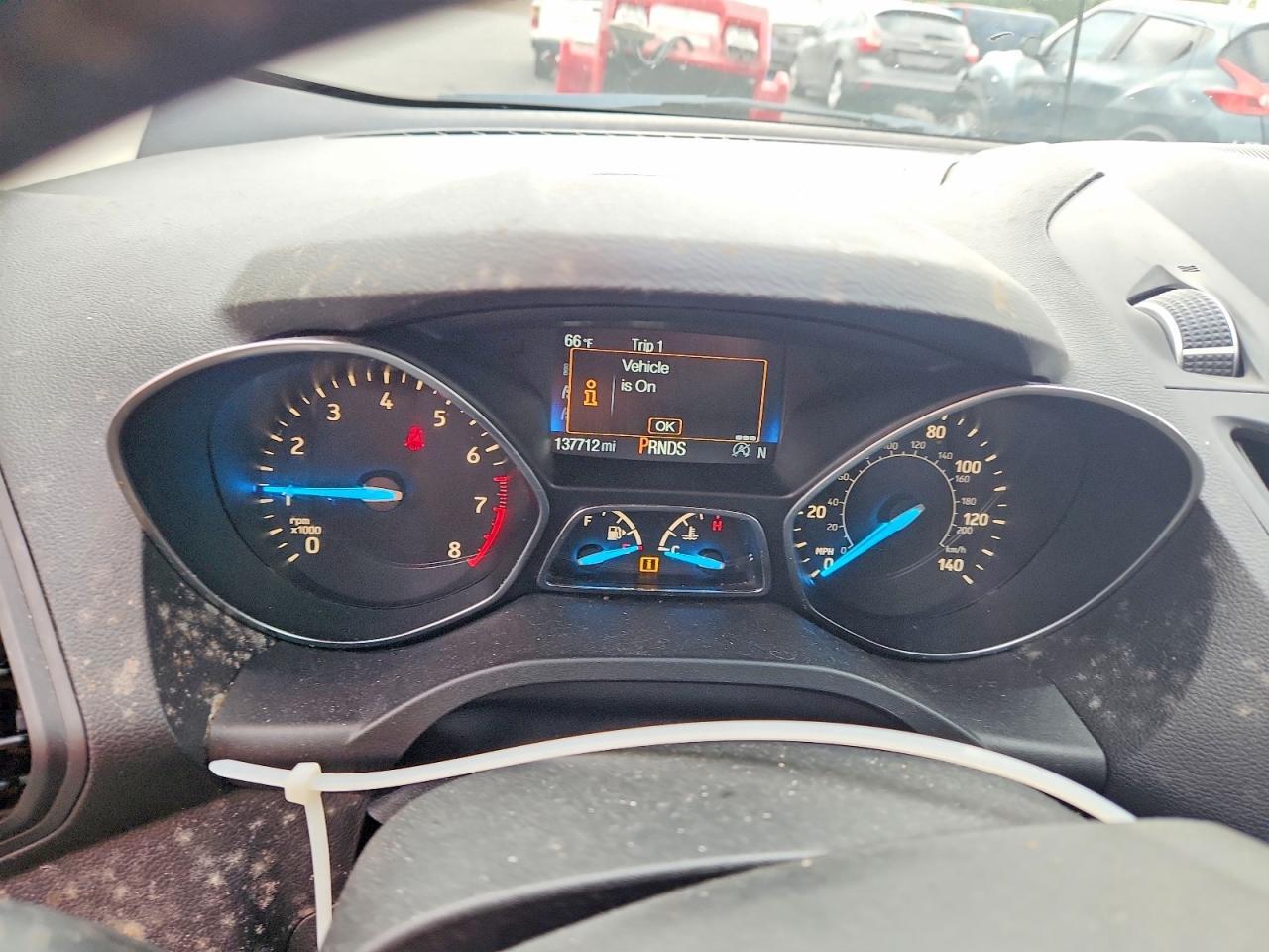 1FMCU9GD9JUC10021 2018 FORD ESCAPE photo no. 9
