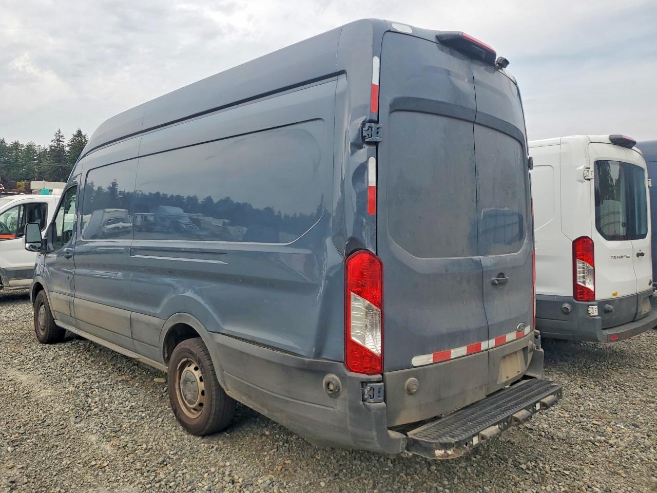 1FTBR3X87LKA87304 2020 FORD TRANSIT photo no. 2
