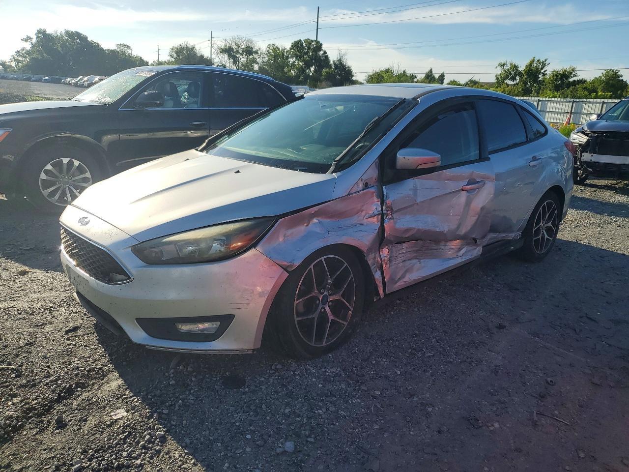 2017 FORD FOCUS 1FADP3H21HL248505
