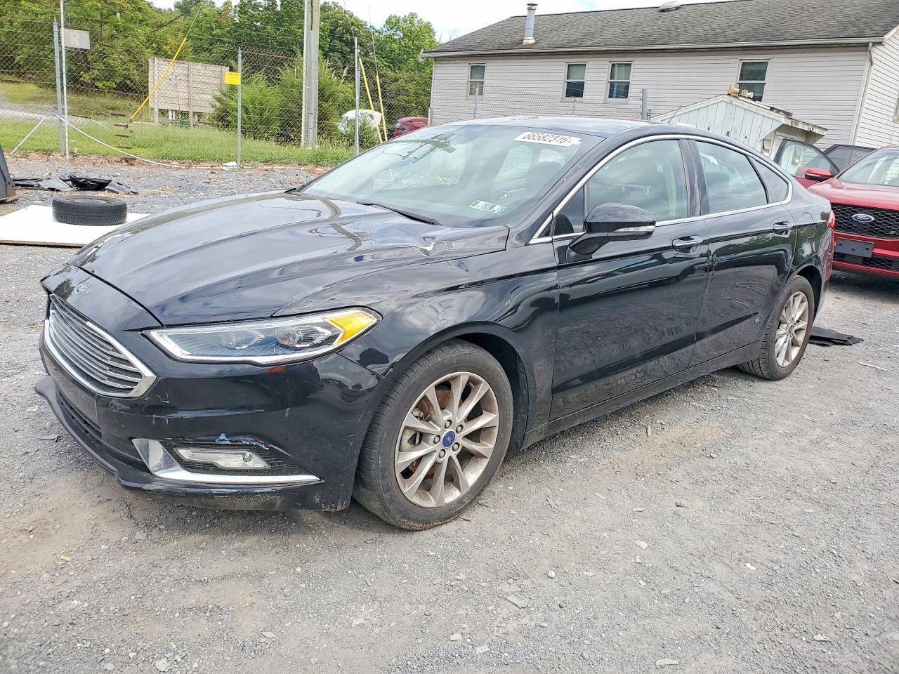 3FA6P0HD1HR310995 2017 FORD FUSION photo no. 1