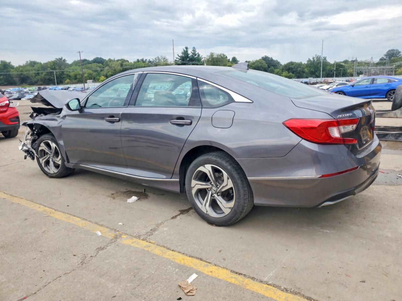 2020 HONDA ACCORD EX — Фото 2 из 12