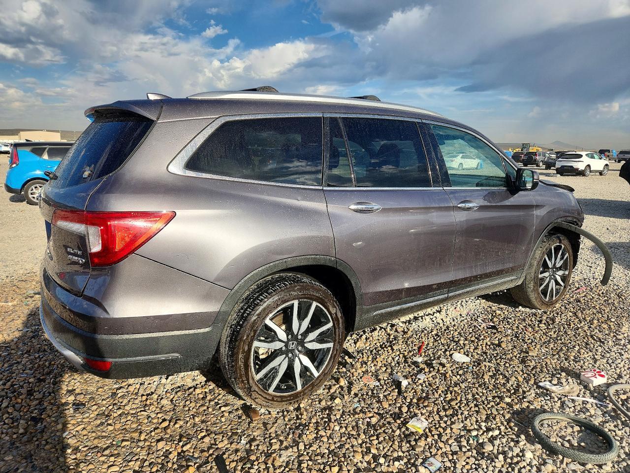 2021 HONDA PILOT TOURING — Фото 3 из 13