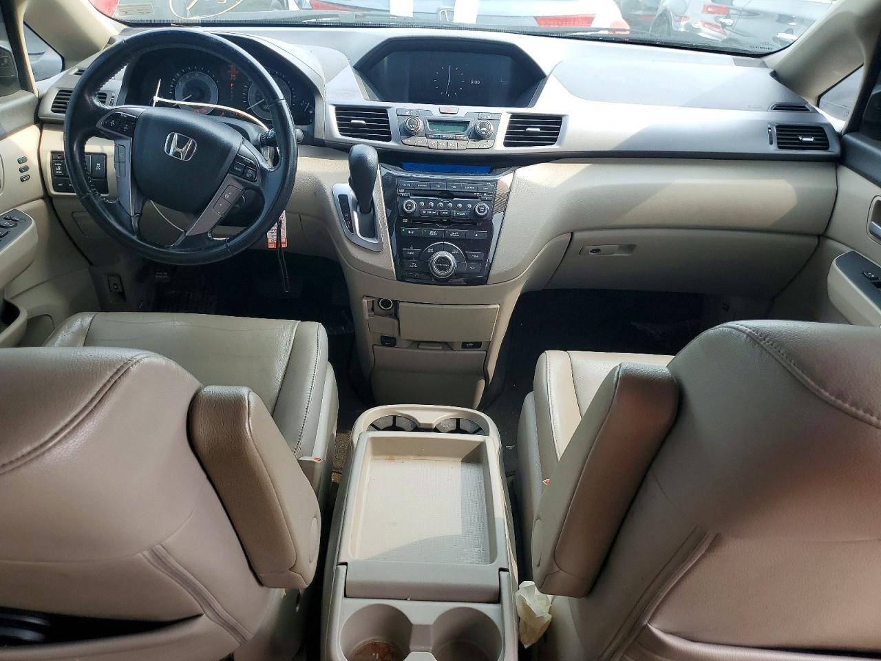 2013 HONDA ODYSSEY TOURING — Фото 8 из 12
