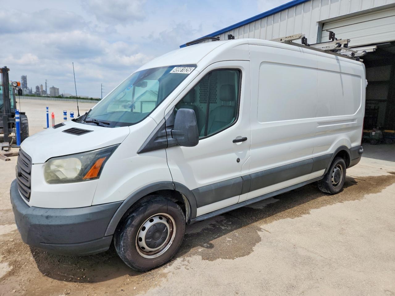 2017 FORD TRANSIT 1FTYR2CM7HKA16389