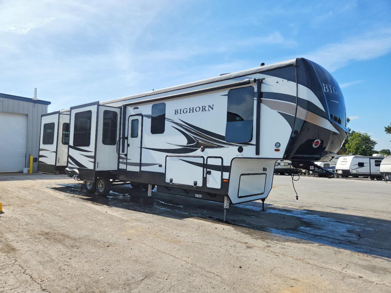 2019 HEARTLAND BIG HORN UNKNOWN 5SFBG4327KE407051