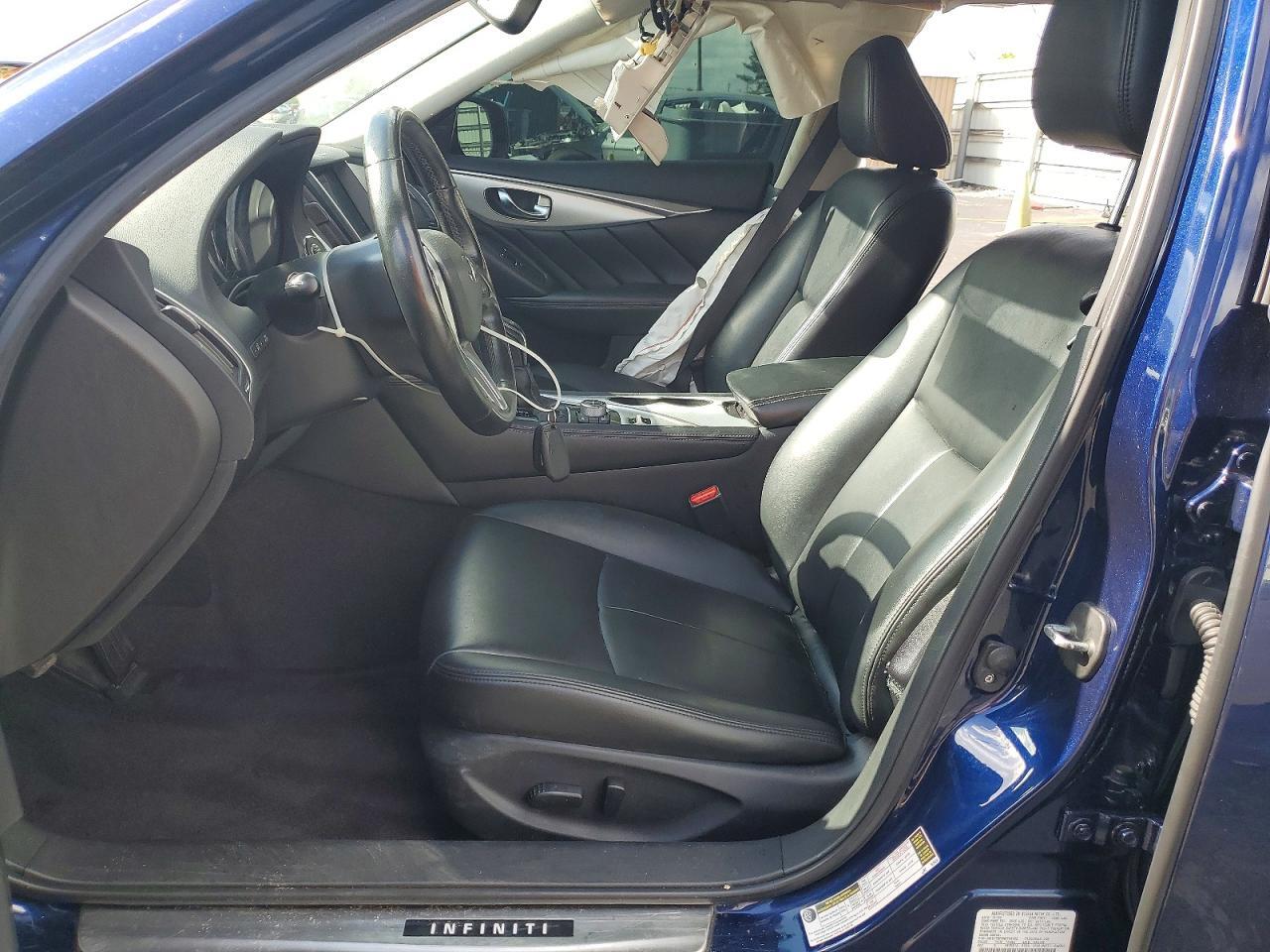 2021 INFINITI Q50 LUXE — Фото 7 из 12