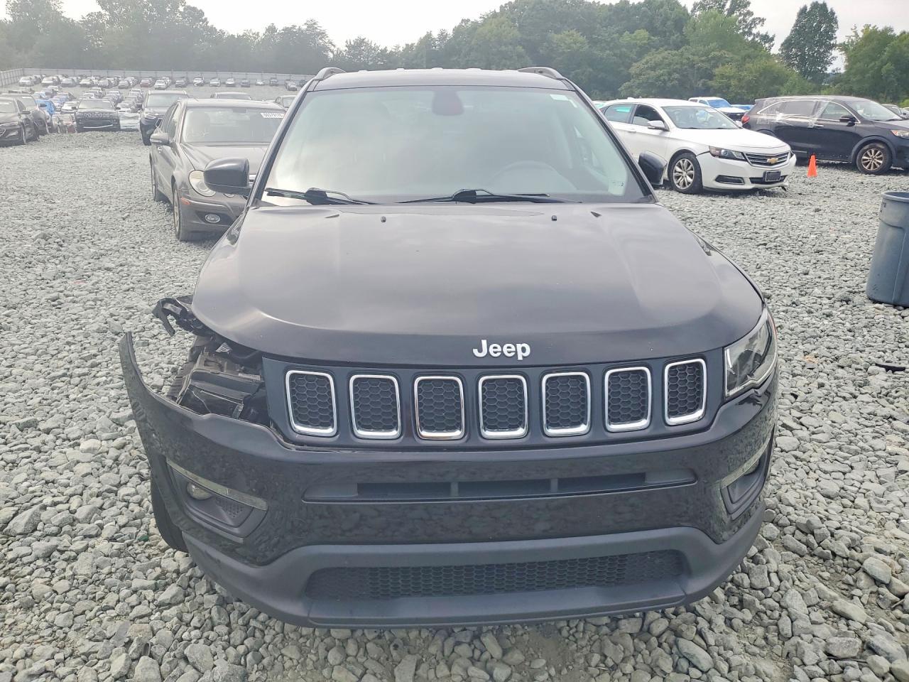 2021 JEEP COMPASS LATITUDE — Фото 5 из 13