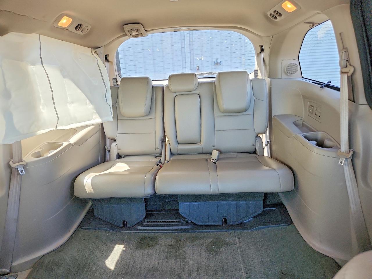 2014 HONDA ODYSSEY TOURING — Фото 10 из 13