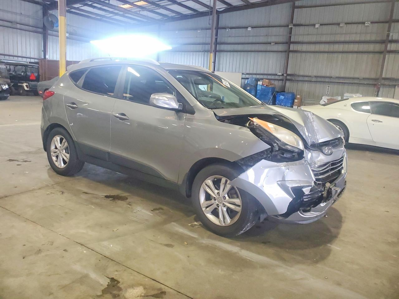 2013 HYUNDAI TUCSON GLS — Фото 4 из 13