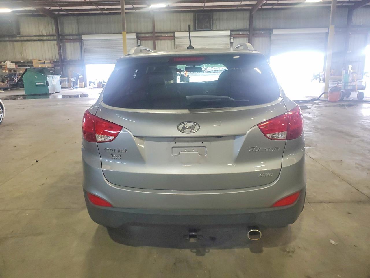 2013 HYUNDAI TUCSON GLS — Фото 6 из 13
