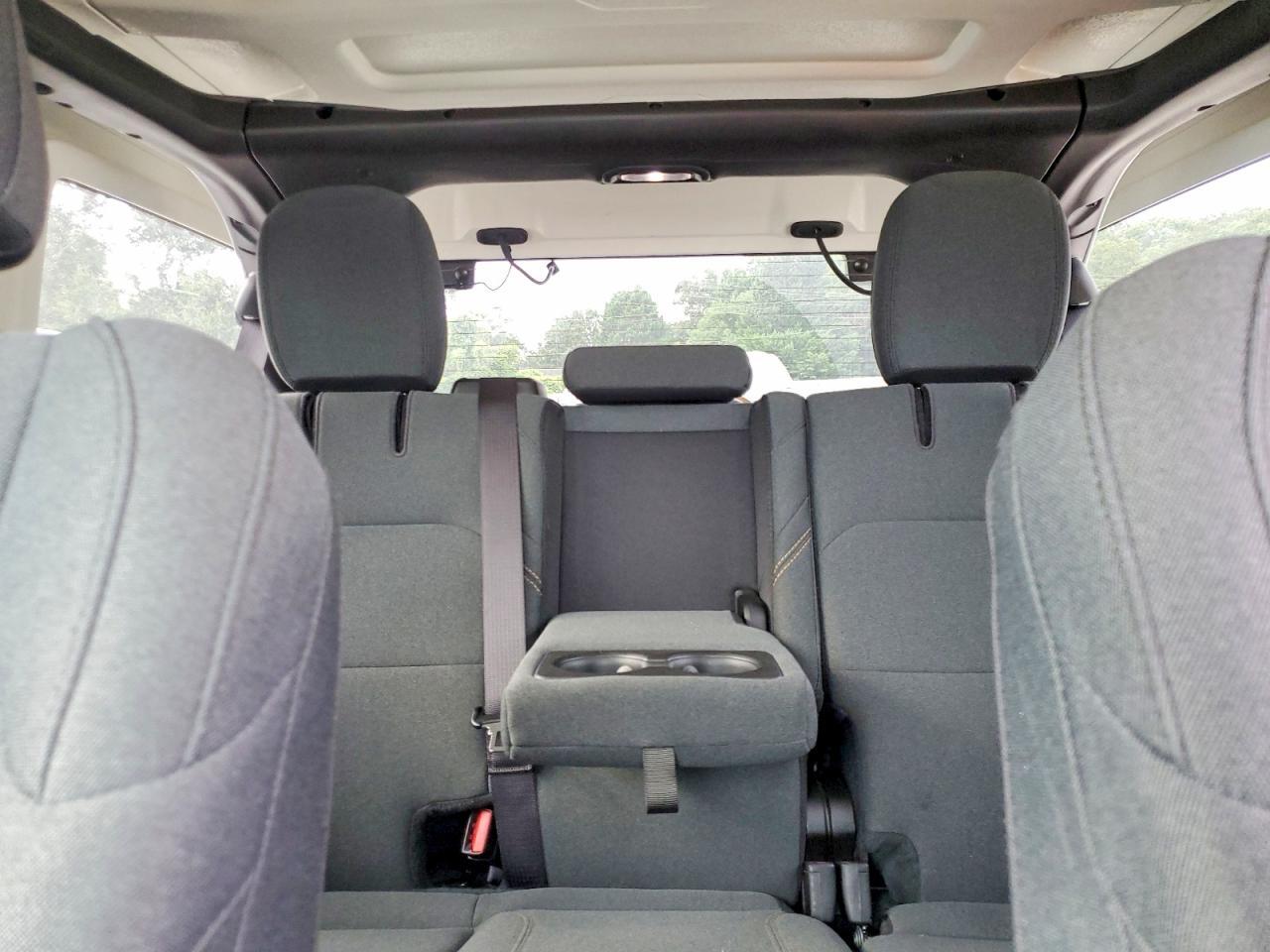 2025 JEEP WRANGLER SAHARA 4XE — Фото 10 из 13