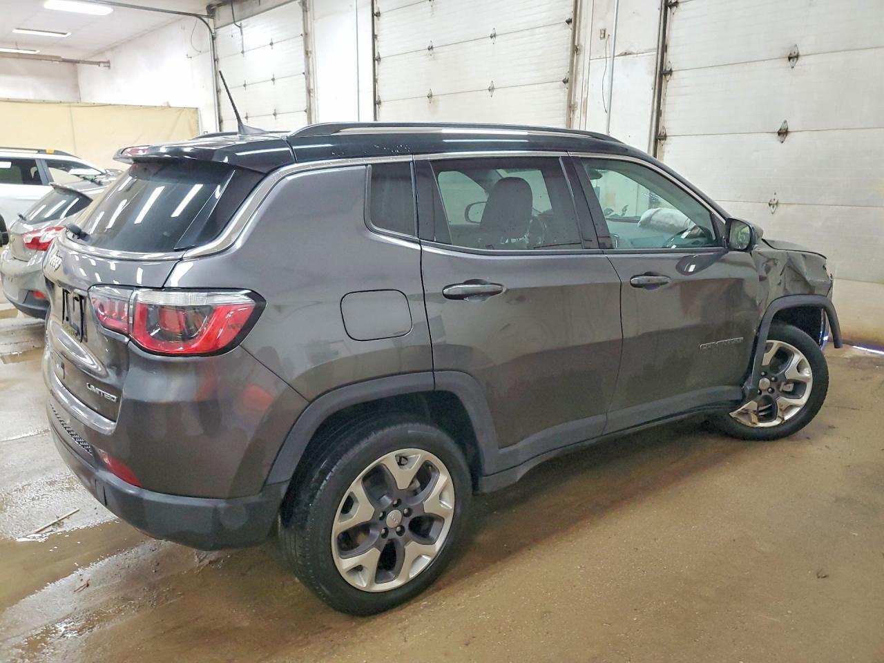 2020 JEEP COMPASS LIMITED — Фото 3 из 13