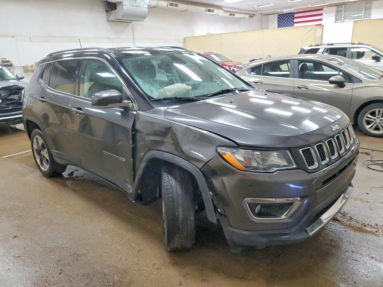 2020 JEEP COMPASS LIMITED — Фото 4 из 13