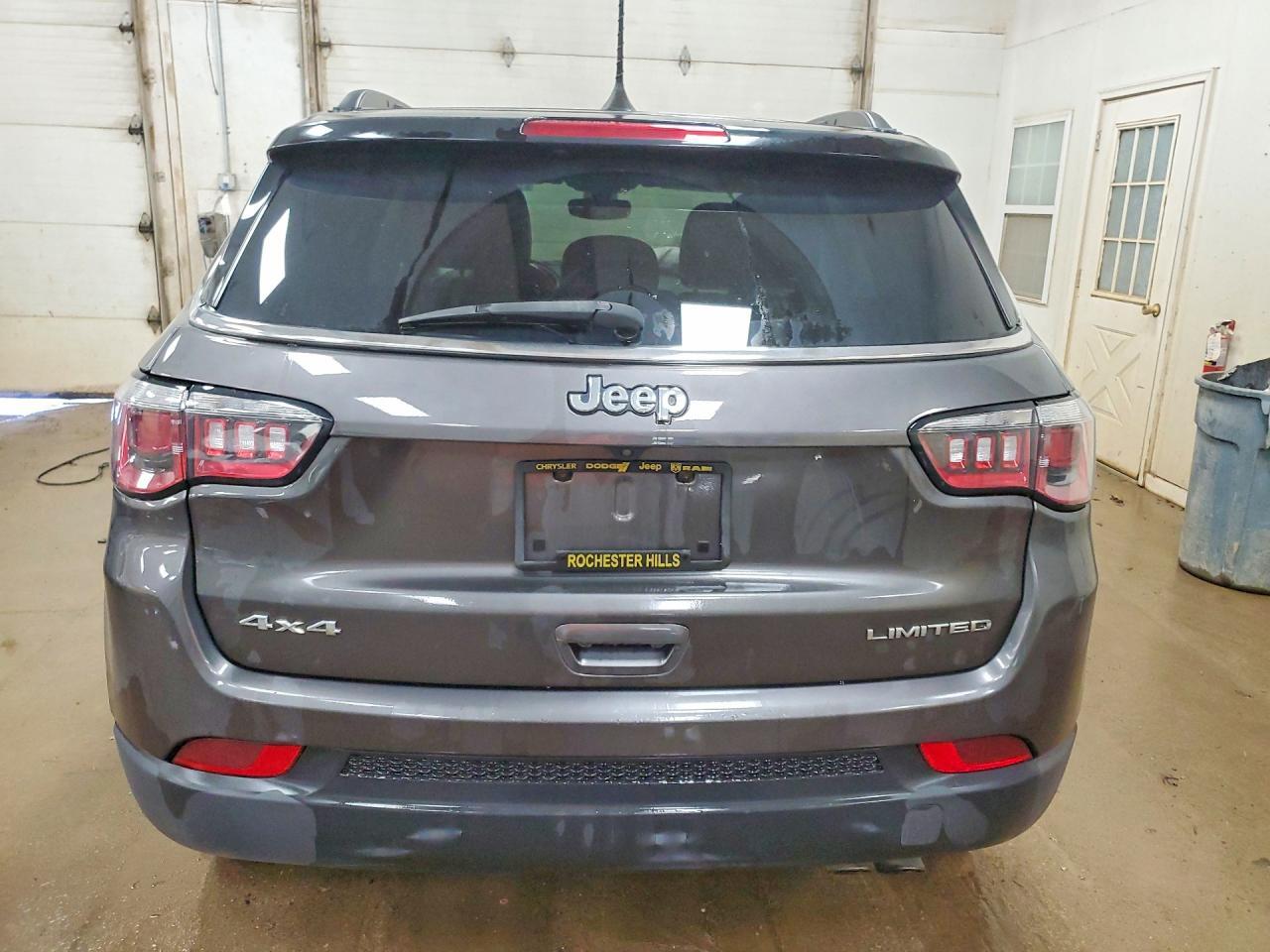 2020 JEEP COMPASS LIMITED — Фото 6 из 13
