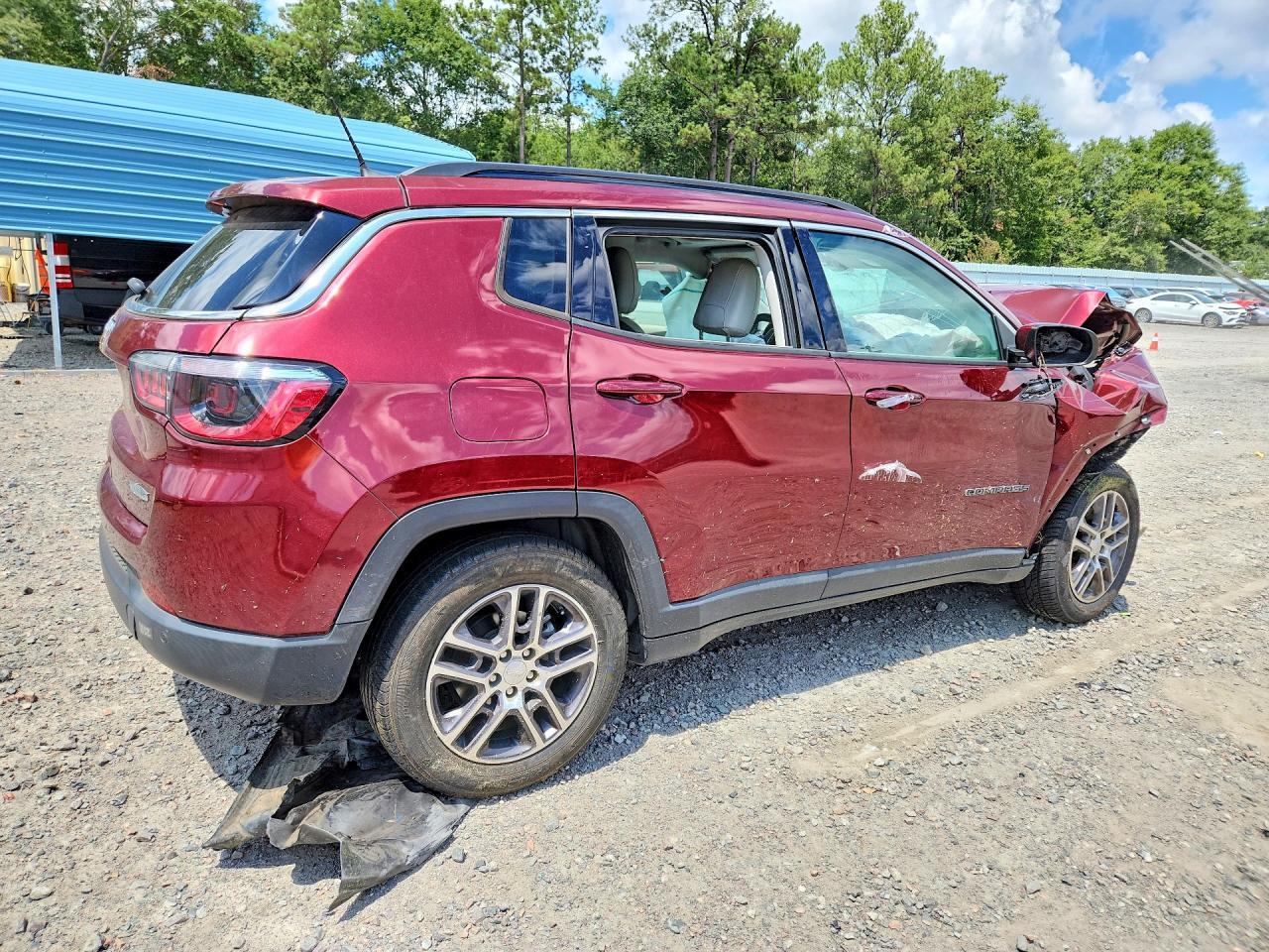 2020 JEEP COMPASS LATITUDE — Фото 3 из 13