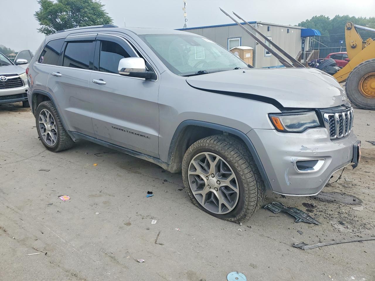 2020 JEEP GRAND CHEROKEE LIMITED — Фото 4 из 14