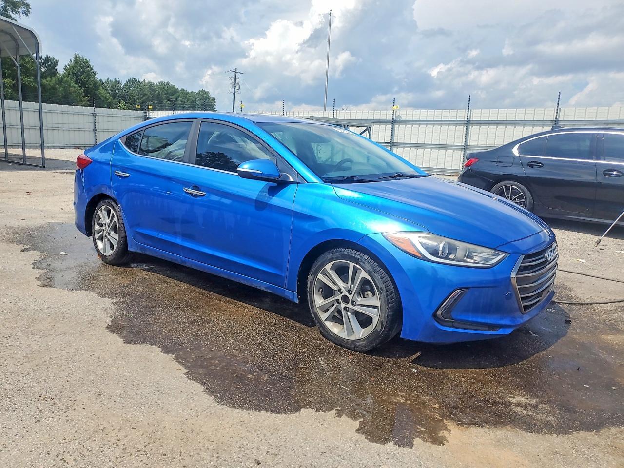 2017 HYUNDAI ELANTRA LIMITED — Фото 4 из 12
