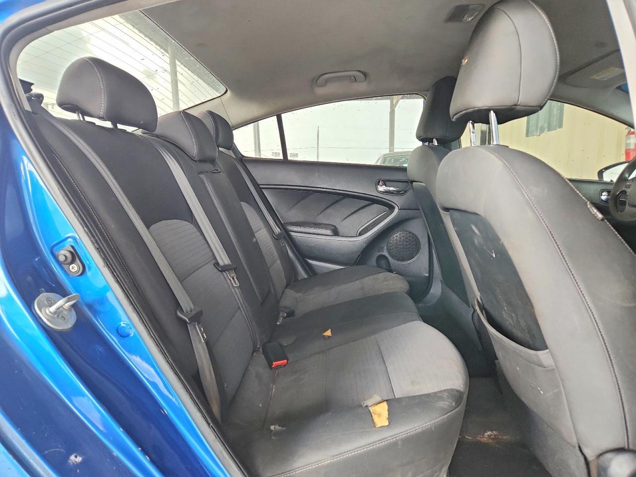 2014 KIA FORTE LX — Фото 10 из 12