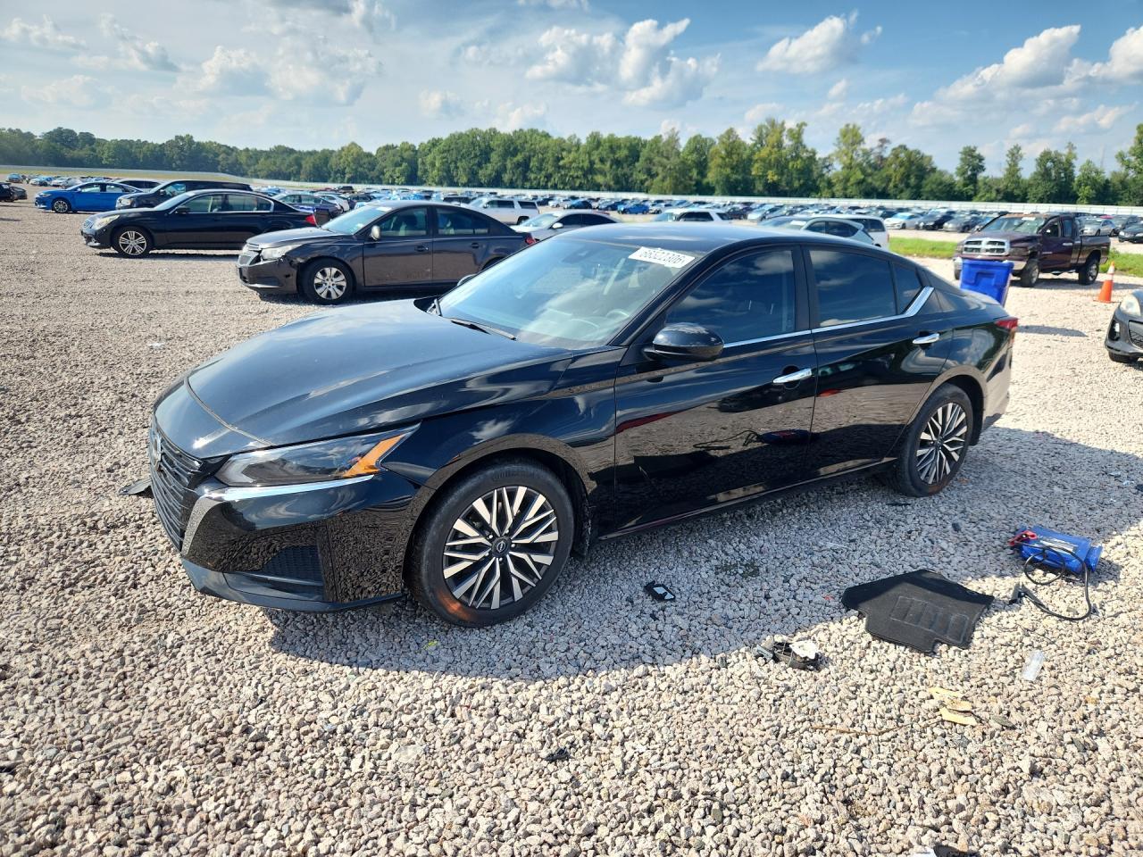 2023 NISSAN ALTIMA SV